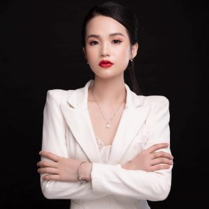 Trinh Phạm - Founder Trinh Phạm Beauty Academy