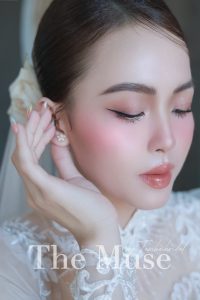 Tone makeup hồng nude nhẹ nhàng, trong trẻo nhưng không kém phần sang trọng