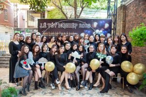 Lễ tốt nghiệp 2020 của các học viên học nghề tại Minh Quỳnh Anh Beauty & Academy