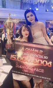Ly Nguyễn - Người dẫn dắt của team đoạt giải Á Quân 2 hạng mục phun xăm trên da 3D