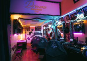 Dreams Barbershop - Thương hiệu làm tóc nghệ thuật hàng đầu Việt Nam
