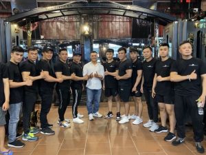 Founder Đặng Thanh Tùng cùng những người anh em tại Gym TeamDTT