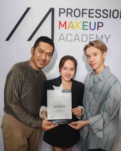 Makeup artist Kim Thuý và chứng chỉ makeup quốc tế của M Professional Makeup Academy tại Thái Lan