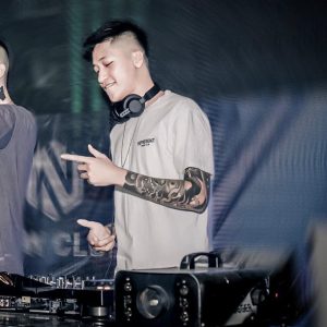 Hình ảnh làm nghề của DJ Shelby