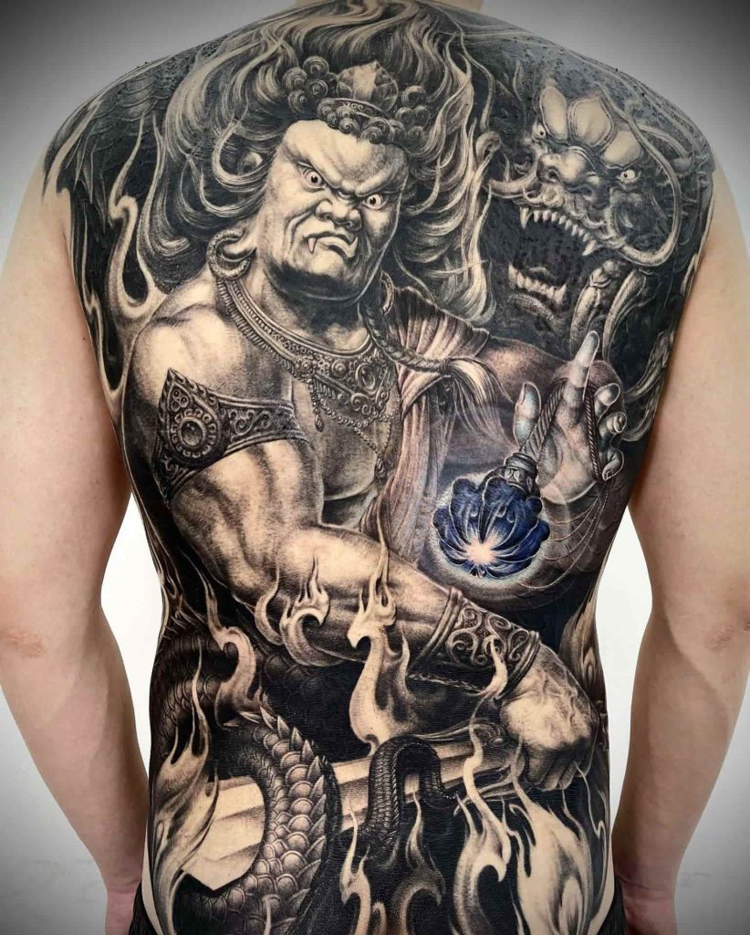 Mỗi tác phẩm của Tattoo Artist Heng Yue không chỉ là một hình xăm mà còn là một câu chuyện độc nhất, lưu giữ dấu ấn cá nhân của người sở hữu 