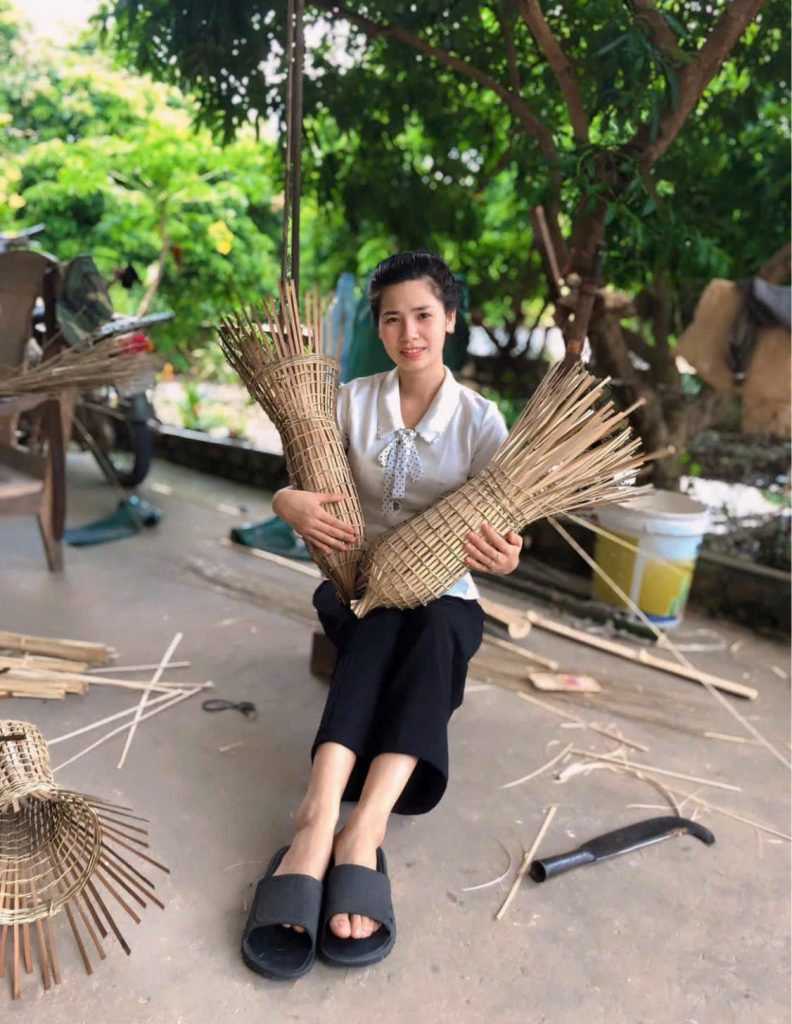 Cô giáo Huyền Chang - người sáng lập Luyện chữ đẹp Chang Kưm