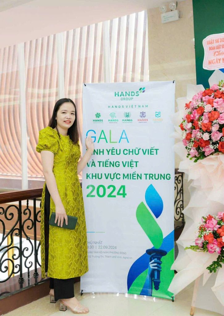 Cô giáo Nhật Êmi – Người sáng lập lớp học Nsmartkids tại phường Thành Sen, Hà Tĩnh
