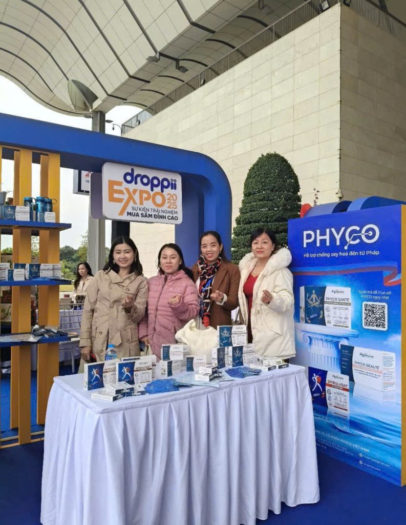 Từ số 0 tròn trĩnh, Bích Phượng đã vẽ nên một con đường đầy sắc màu bằng sự bền bỉ và học hỏi