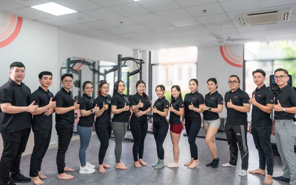 Dưới sự dẫn dắt của CEO Vũ Huy Bảo, đội ngũ Ladysfit HCM không ngừng hoàn thiện để mang đến trải nghiệm tập luyện hiệu quả và nhân văn cho phụ nữ Việt