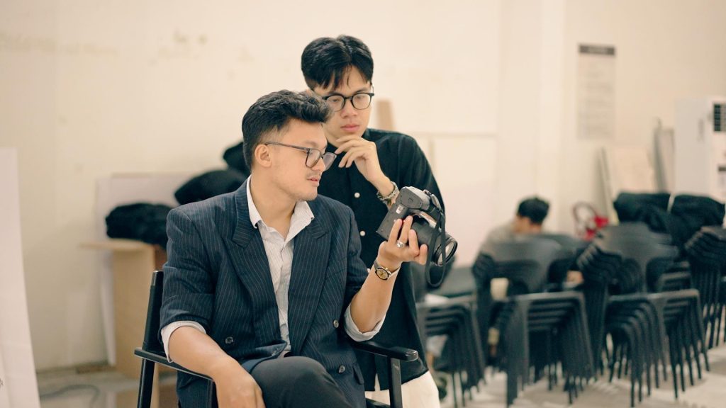 Nhiếp ảnh gia Việt Thanh