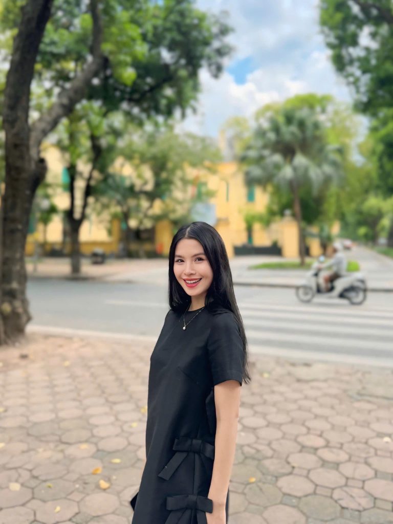 Mỗi bài giảng của Miss Thương đều hướng đến sự rõ ràng và dễ áp dụng