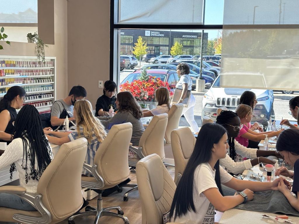 Krystal Beauty Spa thu hút phái đẹp khi tìm thấy phiên bản rạng rỡ nhất của mình [Where women rediscover their most radiant selves]