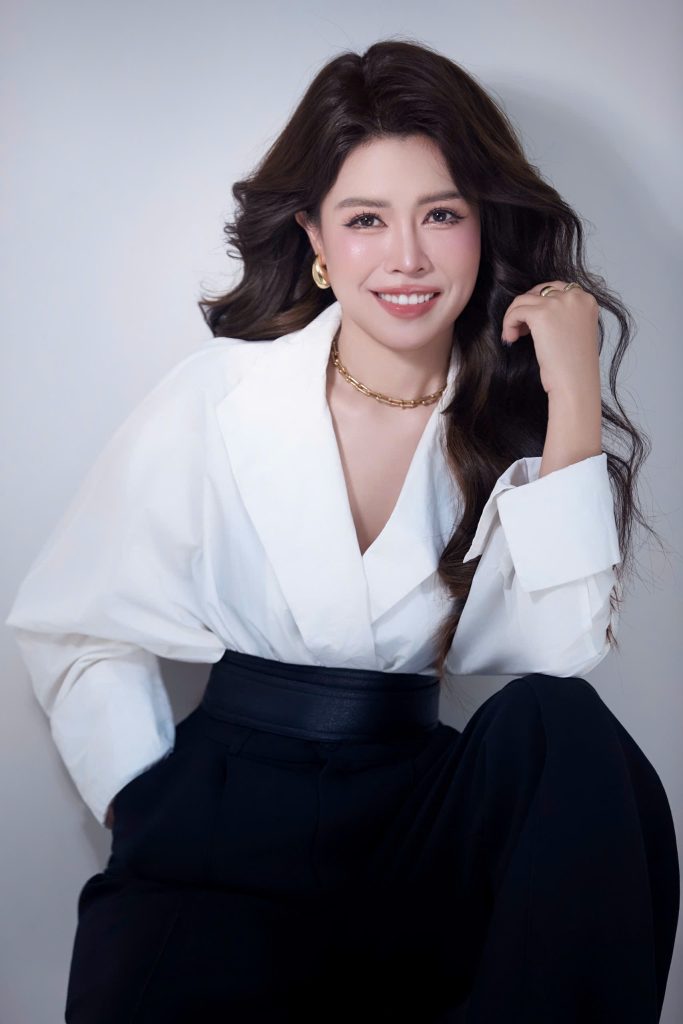 Founder Kim Yến, người sáng lập Kim Lash & Brow Academy