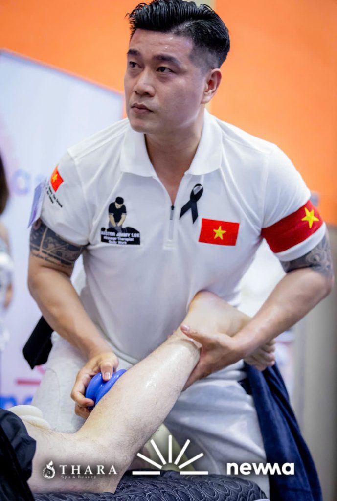 Chuyên gia trị liệu Jimmy Lee đại diện Việt Nam thi đấu tại Phuket, Thailand - [Therapy expert Jimmy Lee represents Vietnam competing in Phuket, Thailand]