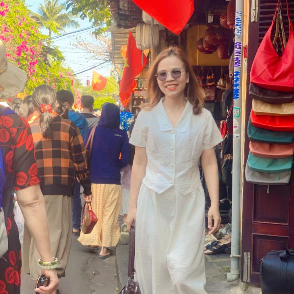 CEO Nguyễn Thị Xuân - người sáng lập và phát triển Trung Tâm Toán Trí Tuệ Smart Brain