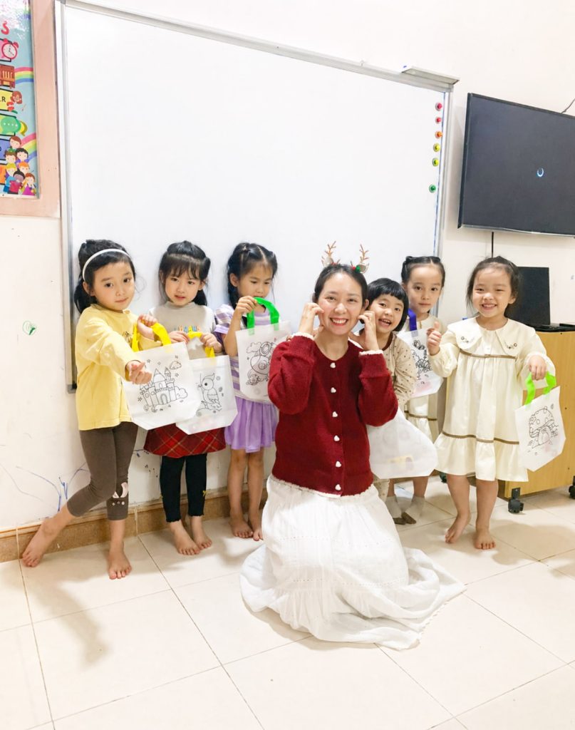 Cô giáo Hoài Võ chỉ ra nguyên nhân trẻ học lâu nhưng vẫn ngại đọc