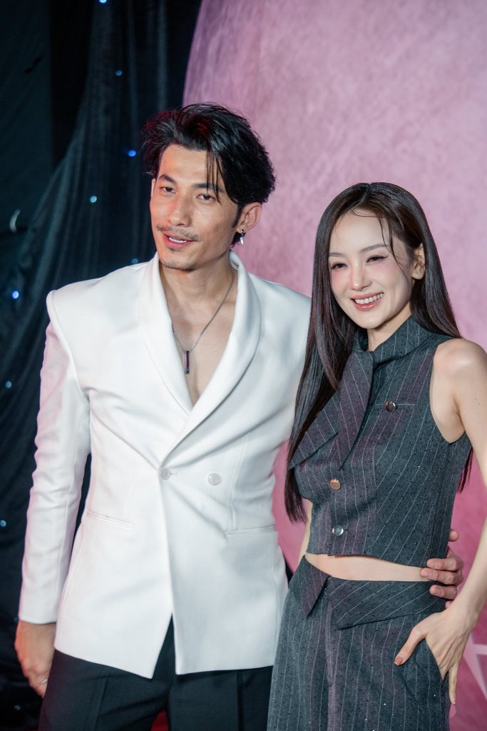 Chuyện tình 6 năm của Liên Bỉnh Phát và Ngọc Kayla gây sốt sau đêm diễn