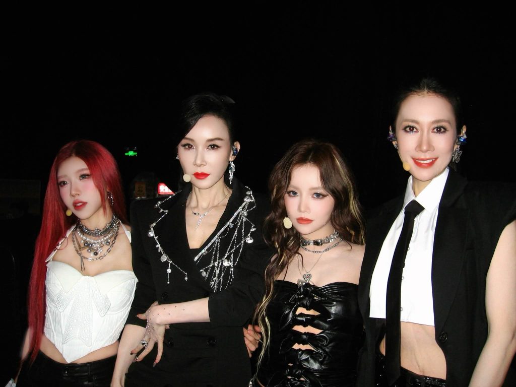 Trang Pháp thắng lớn và đưa kẹo lạc Hà Nội lên sóng quốc tế