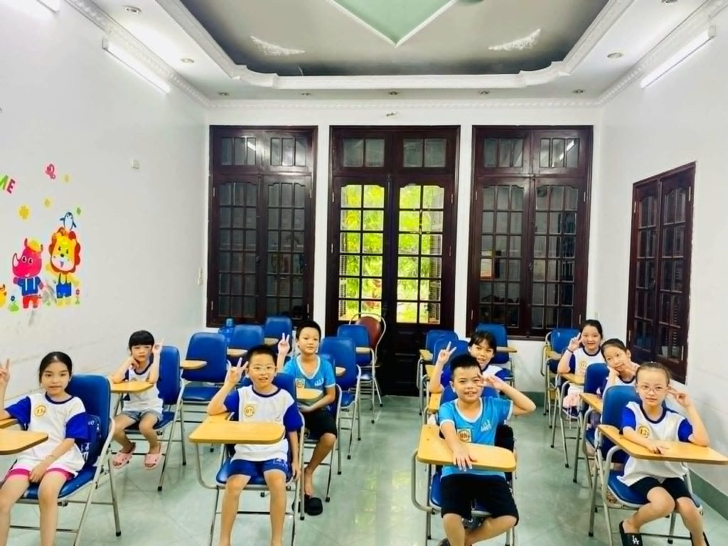 Sự tiến bộ từng ngày của học trò chính là những là động lực lớn nhất để Ms Nguyệt Trần kiên trì trên con đường gieo chữ và truyền lửa đam mê tiếng Anh