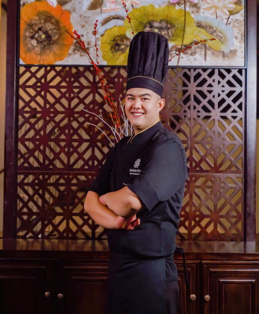 Đầu bếp Trần Đức Việt