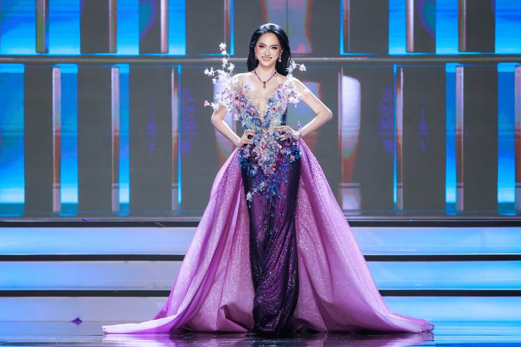 Hương Giang giữ phong độ áp đảo tại MGI All Stars