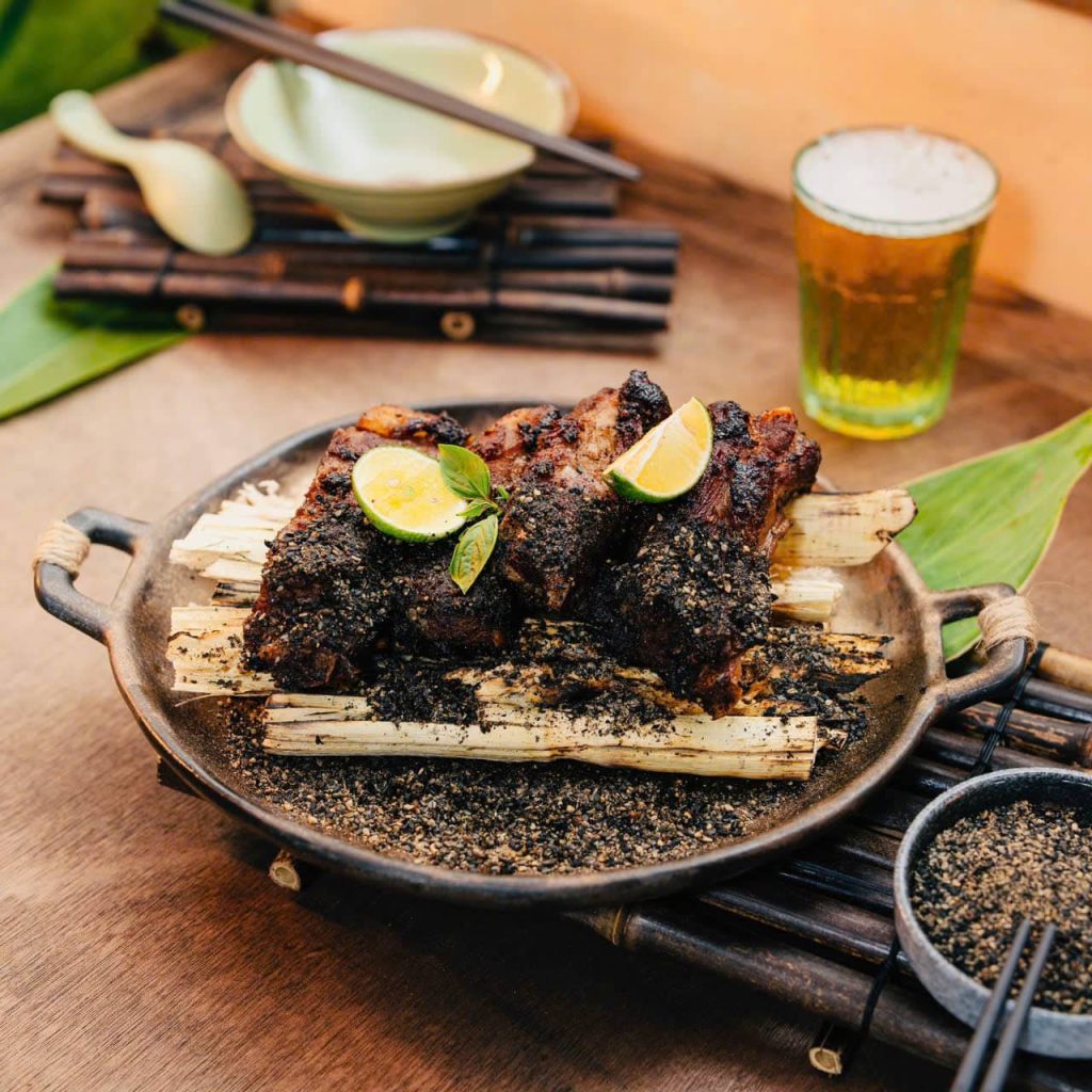 Đầu bếp Huy Trần luôn đặt hết tâm huyết vào trong từng món ăn
