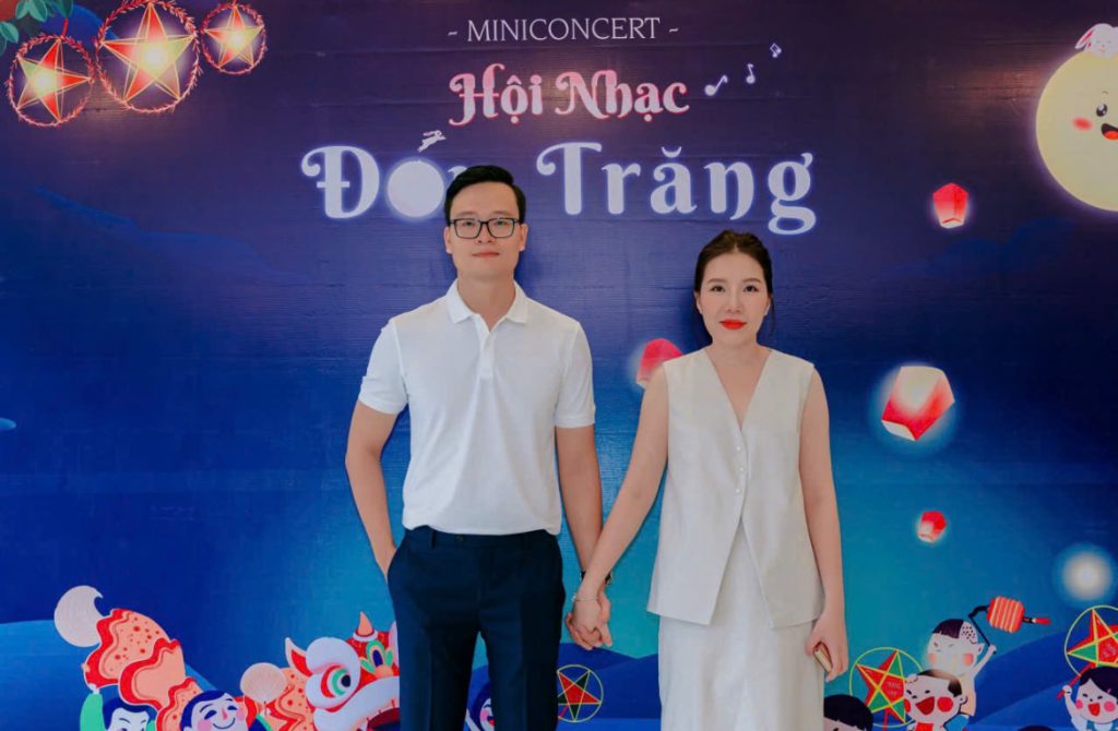 Cô Nguyễn Thị Mỹ và thầy Văn Phú Duy An – Hai nhà giáo trẻ đứng sau hành trình phát triển của Mỹ An Music tại Quảng Trị