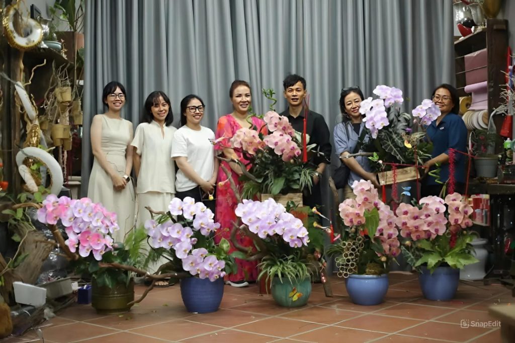 Các khóa đào tạo tại Tran Gia Designer – Floral Art Academy tập trung vào nền tảng tư duy thiết kế, giúp học viên chủ động sáng tạo thay vì phụ thuộc vào khuôn mẫu