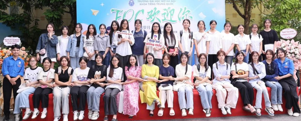 Từ giảng đường đại học đến Trung tâm Hán ngữ Thiên Hà, cô Vân Anh đang từng bước lan tỏa tình yêu ngôn ngữ và văn hóa Trung Hoa đến thế hệ trẻ