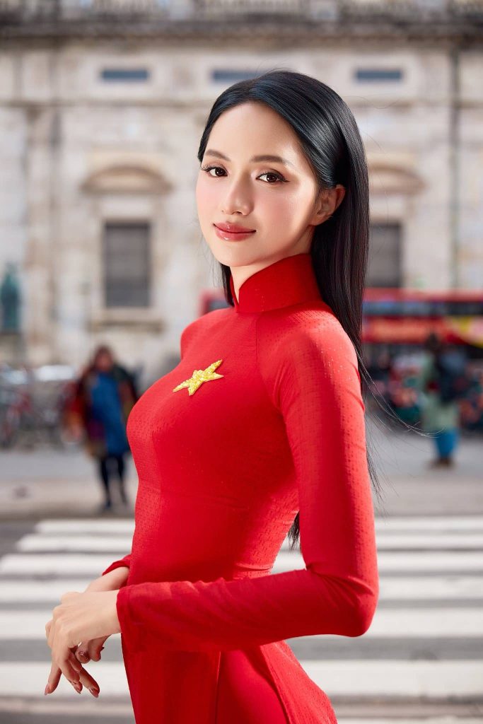 Hoa hậu Hương Giang