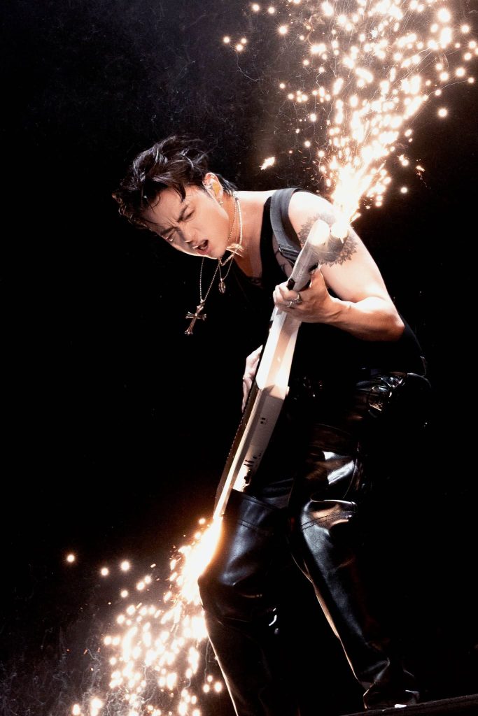 Soobin “tất tay” sau 3 đêm concert