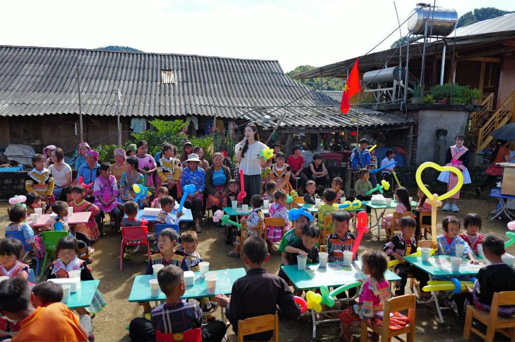 Sau 10 năm đăng quang, Đỗ Mỹ Linh nói gì về cuộc sống “nàng dâu hào môn”?