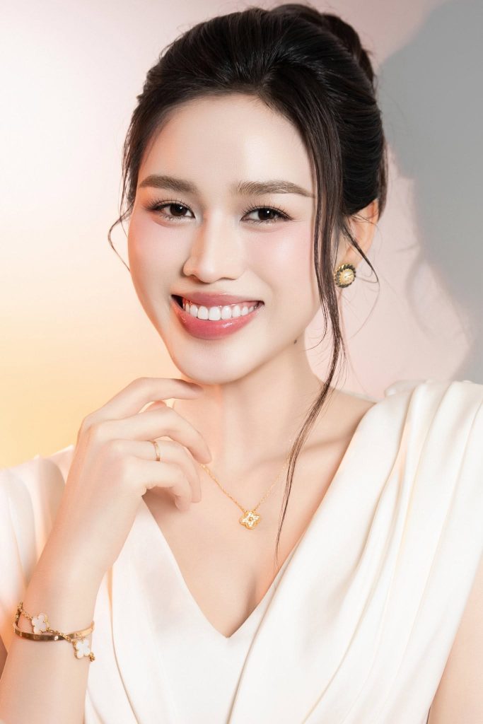 Đỗ Thị Hà tự hào trước thành tích chưa từng có của Bảo Ngọc tại Miss World