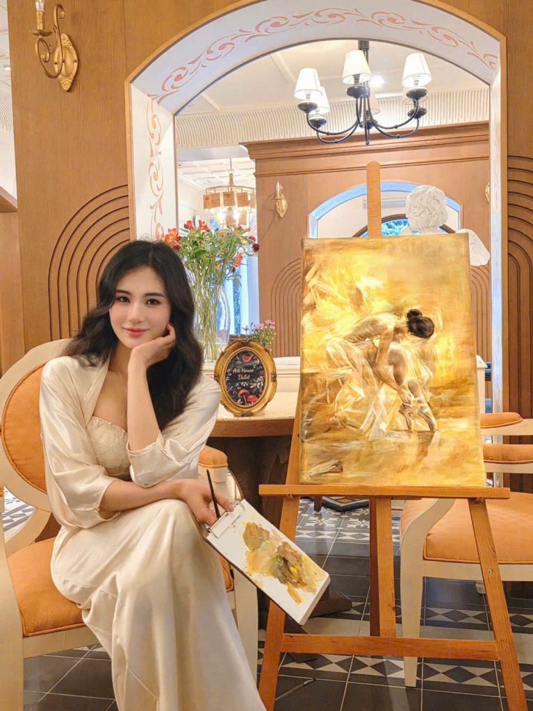 Hoạ sĩ Đăng Uyên - Founder của Art House Dalat, Gym & Coffee Wonderland