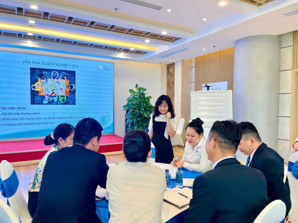 Đạo đức, trí tuệ và nghị lực – ba nền tảng nhà đào tạo Lương Thị Hương chú trọng trong hành trình phát triển con người